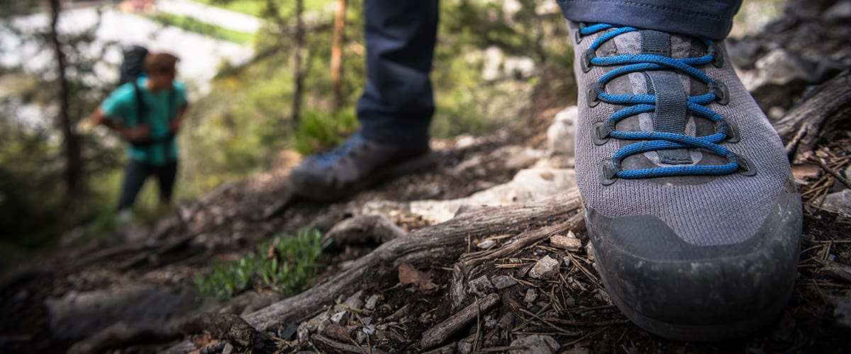Botas o zapatillas: cómo elegir tu calzado de trekking
