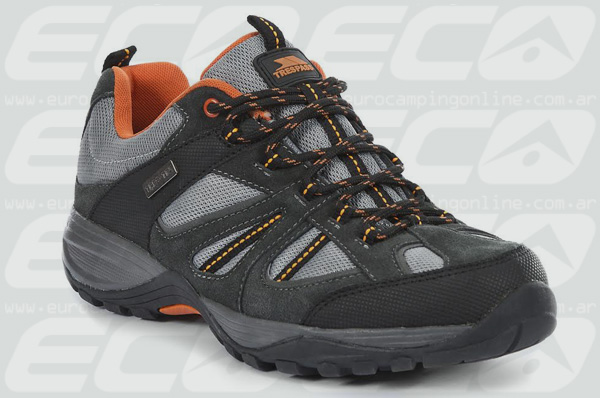 Eurocamping > TRESPASS ZAPATILLA BENJAMIN - Las Benjamin son zapatillas de hombre para utilizarlas durante todo el año en cualquier terreno. La membrana